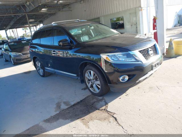  Salvage Nissan Pathfinder
