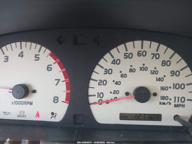 Toyota Tacoma Prerunner V6 Image 2