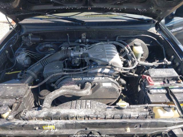 Toyota Tacoma Prerunner V6 Image 10