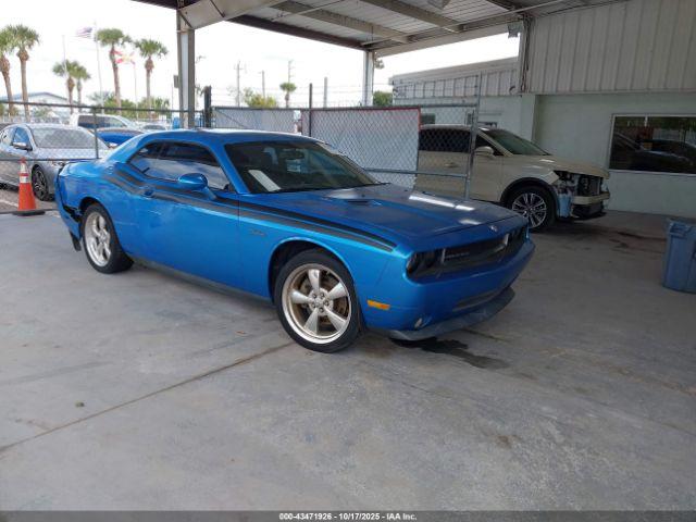  Salvage Dodge Challenger