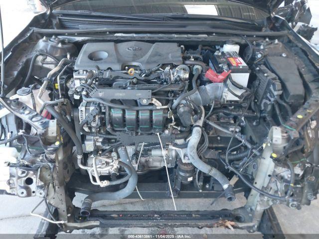 Toyota Camry Se Image 17