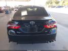 Toyota Camry Se Image 11