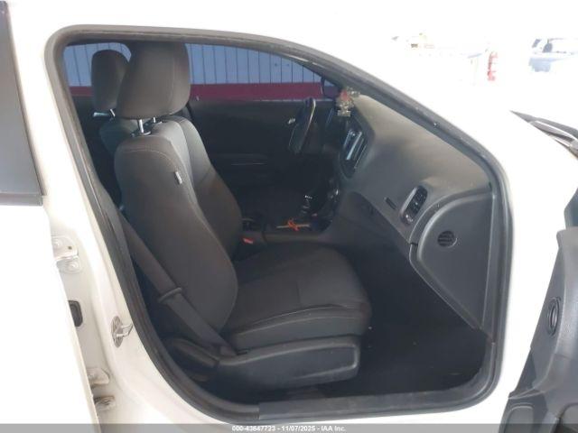 Dodge Charger Sxt Rwd Image 9