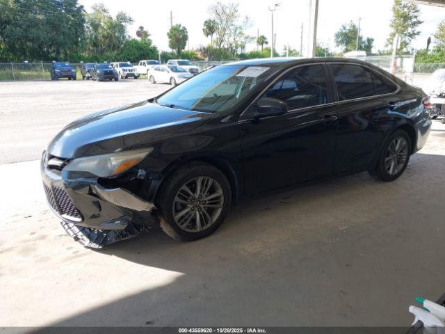 Toyota Camry Se Image 14
