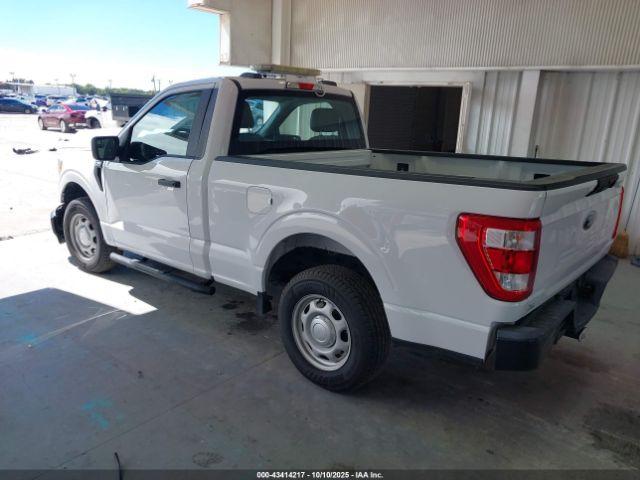 Ford F-150 Xl Image 3