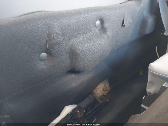 Ford F-150 Xl Image 5