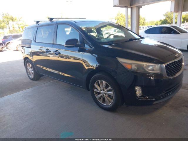  Salvage Kia Sedona