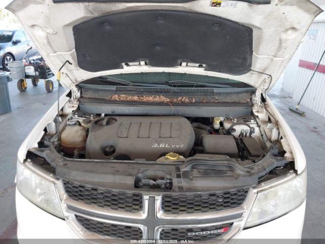 Dodge Journey Sxt Image 4