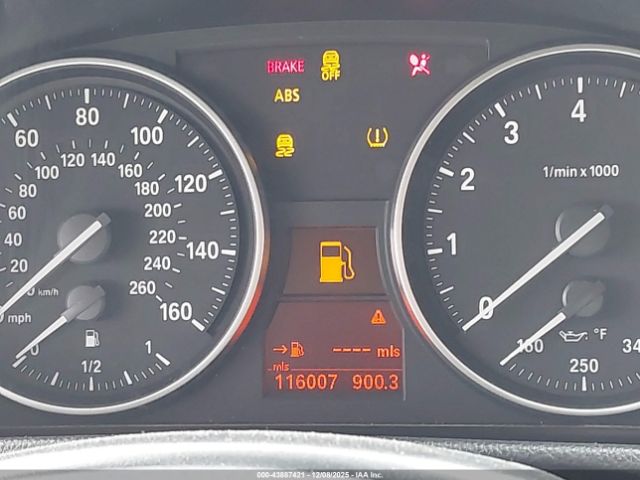 BMW 3 Series 328i Image 5