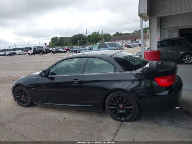 BMW 3 Series 328i Image 9