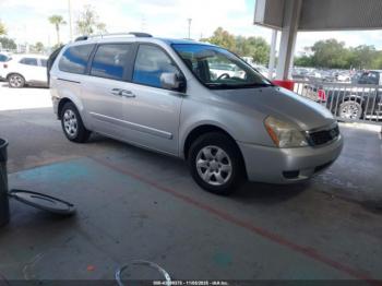  Salvage Kia Sedona
