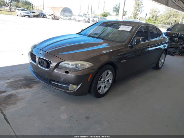 BMW 5 Series Image 3