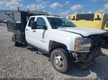  Salvage Chevrolet Silverado 3500