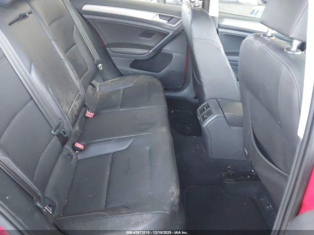 Volkswagen Golf Tsi S 4-door Image 3