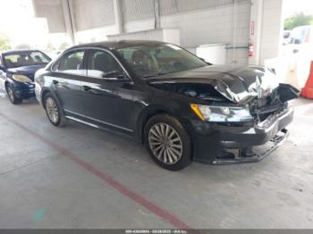  Salvage Volkswagen Passat