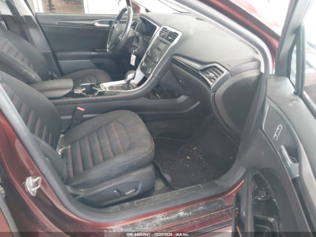 Ford Fusion Se Image 4