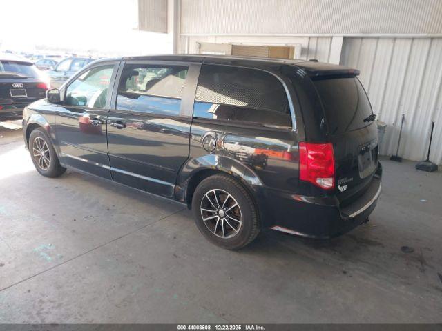 Dodge Grand Caravan Image 10
