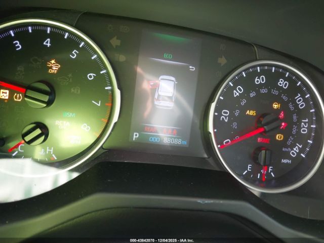 Toyota RAV4 Xle Image 6