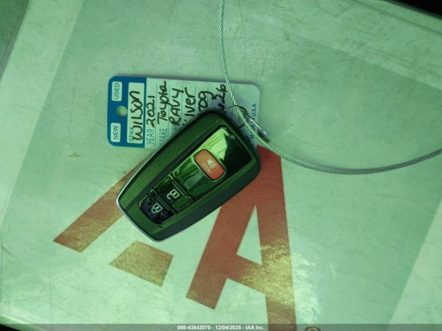 Toyota RAV4 Xle Image 9