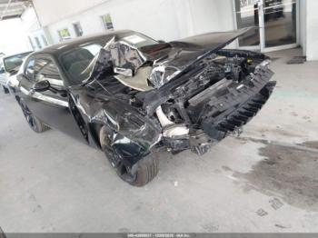  Salvage Dodge Challenger