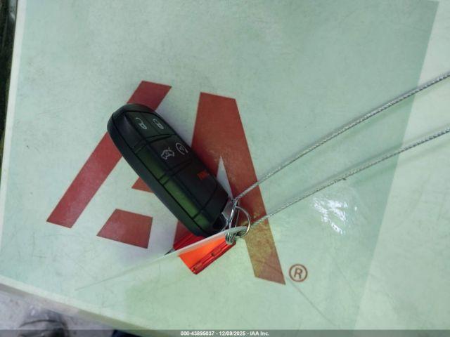 Dodge Challenger Sxt Plus Image 10