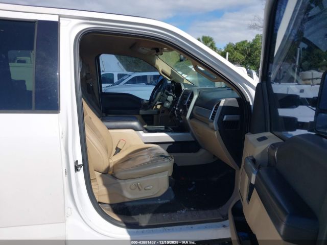 Ford F-350 Lariat Image 8