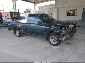  Salvage Toyota Pickup