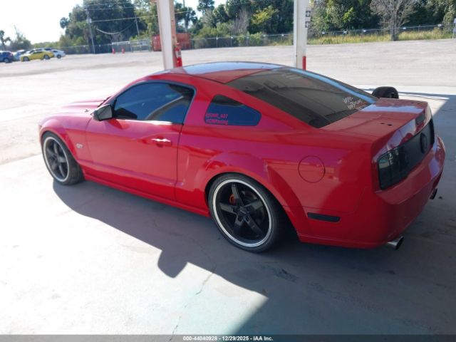 Ford Mustang Image 9