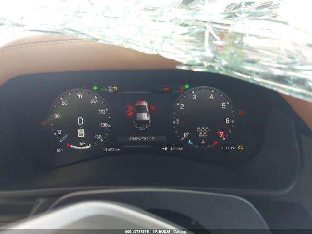 Land Rover Defender 110 Se Image 14