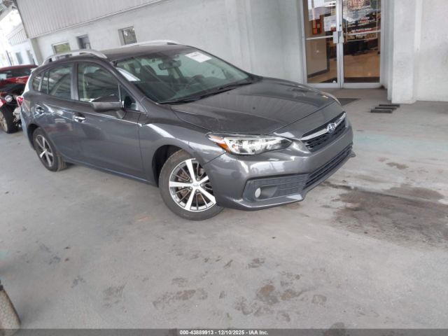 Subaru Impreza Premium 5-door Image 1