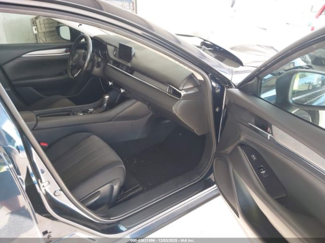 Mazda Mazda6 Sport Image 2