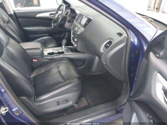 Nissan Pathfinder Sl Image 2