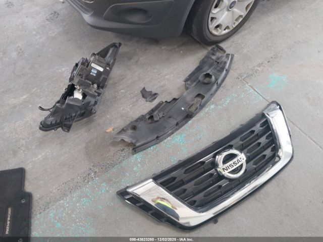 Nissan Pathfinder Sl Image 6