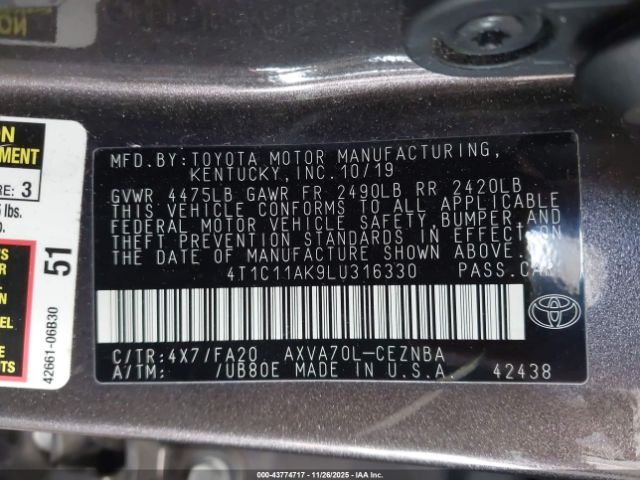 Toyota Camry Le Image 10