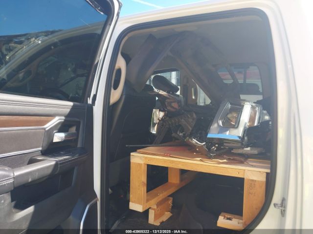 Ram 3500 Laramie Image 12