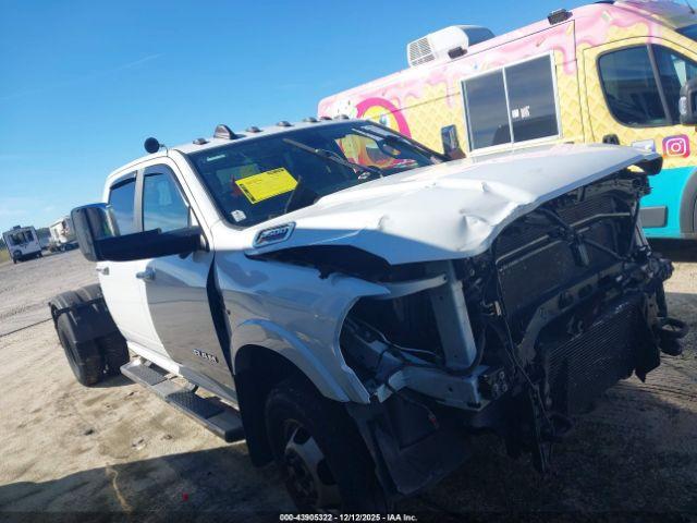 Ram 3500 Laramie Image 6