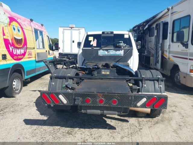 Ram 3500 Laramie Image 13