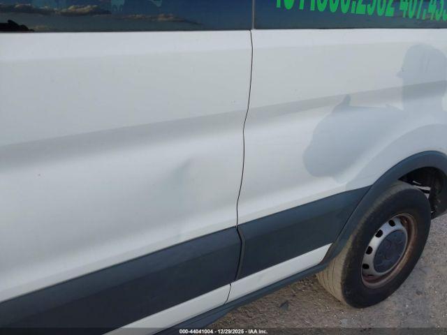 Ford Transit Xl Image 11