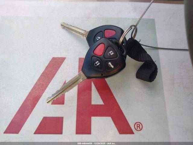 Toyota Corolla Le Image 10