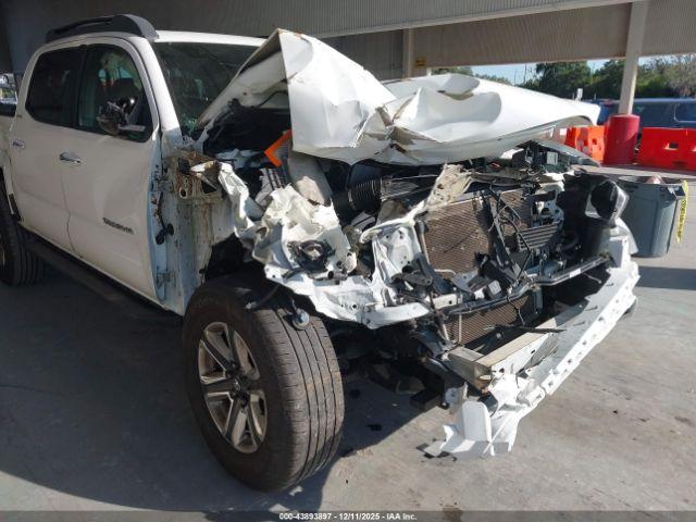 Toyota Tacoma Limited Image 7