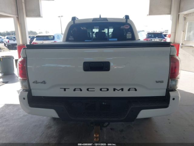 Toyota Tacoma Limited Image 15