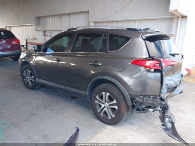 Toyota RAV4 Le Image 2