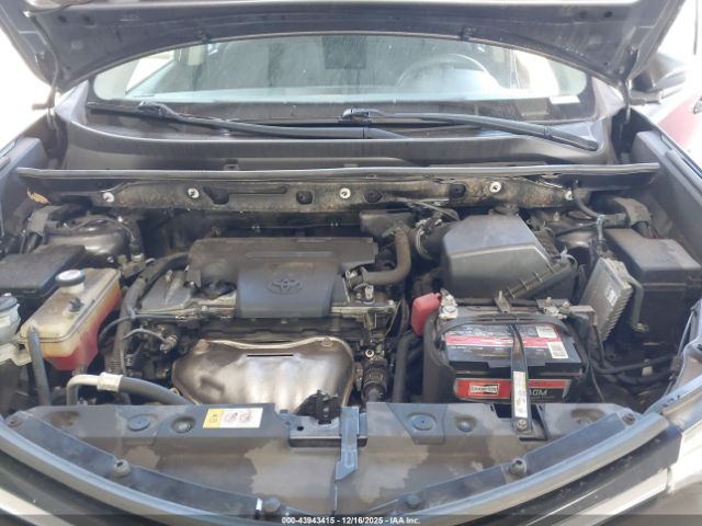 Toyota RAV4 Le Image 14