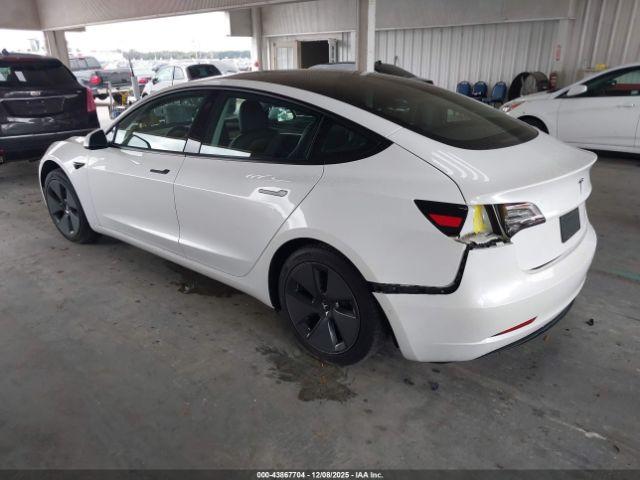 Tesla Model 3 Standard Range Plus Rear-wheel Drive Image 12