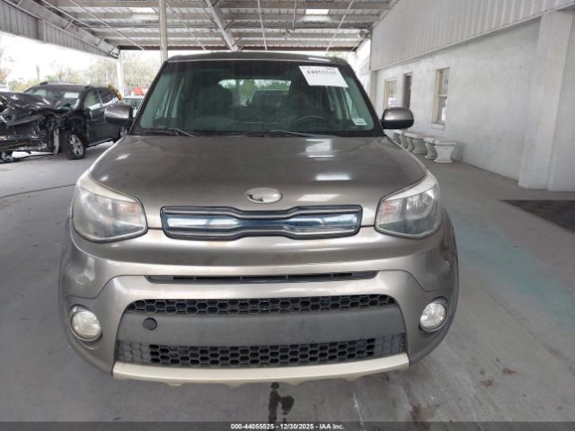 Kia Soul + Image 8