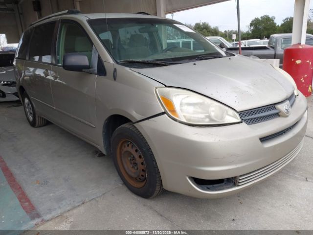 Toyota Sienna Le Image 1