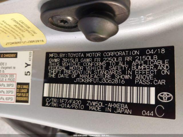 Toyota Prius Two Image 16