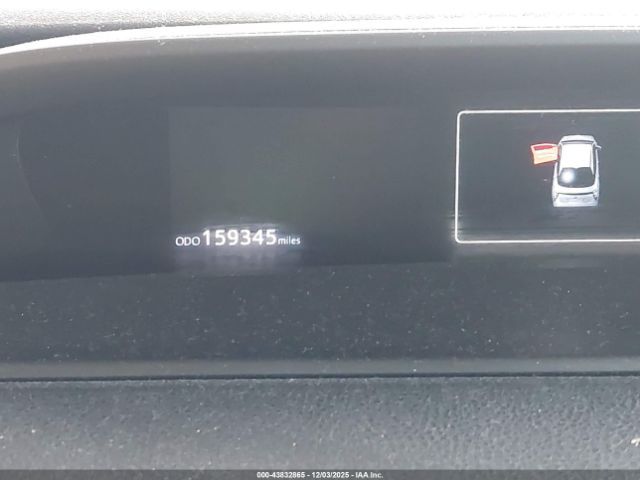 Toyota Prius Two Image 3