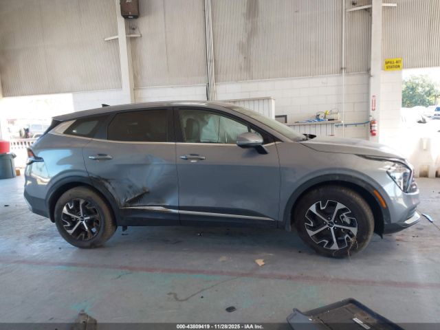 Kia Sportage Ex Image 11