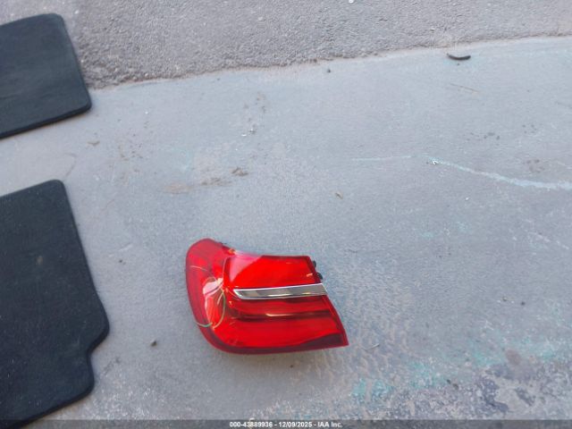 BMW 7 Series Image 8